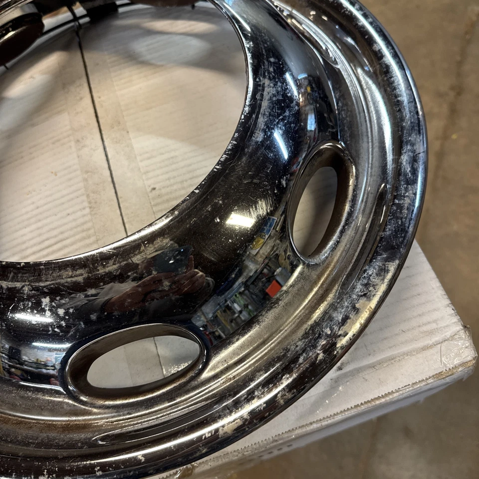 Dodge Ram 3500 2000-2002 doble simulador de anillo de rueda delantera OEM 16" 2ª generación Foto 4 de 4