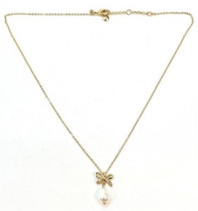 Loft Gold Tone Faux Pearl Bow Pendant Necklace 4.6g