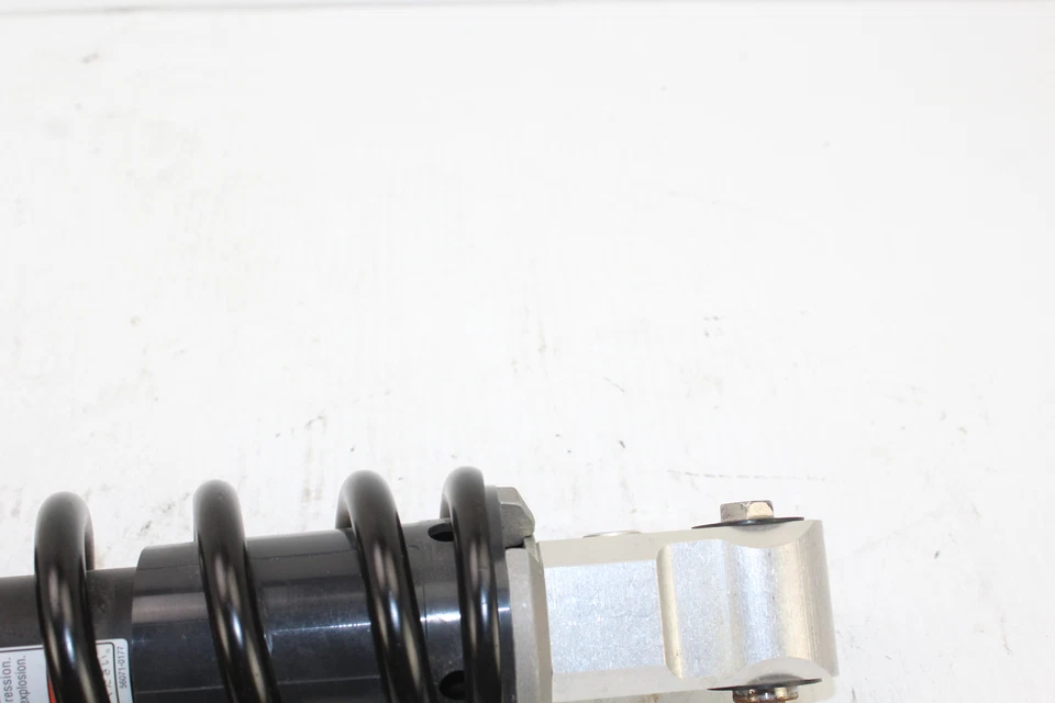 17-19 KAWASAKI Z900 REAR BACK SHOCK ABSORBER SUSPENSION 45014-0569-10 Foto 4 de 4