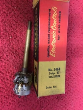 GC ELECTRONICS/CTS 5463  DODGE 57 18K539820 AUTO RADIO CONTROL NOS