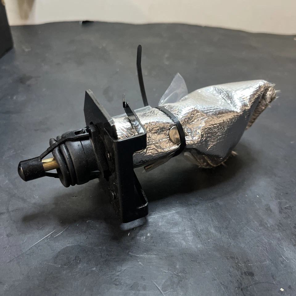 🔥🔥🔥Cilindro esclavo de embrague para Ford F-350 F-250 F Super Duty 1983-1997 Foto 4 de 4