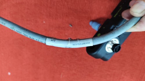 P:T7 JTBS-57-E634 AMAT TURCK DEVICENET with WSM RKSP 5711-0.5M Cable connector - Picture 7 of 8