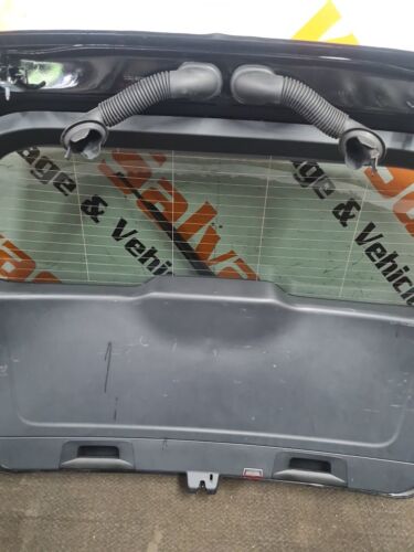 2019-2024 MERCEDES GLB TAILGATE BOOTLID REAR HATCH BLACK COMPLETE WITH LIGHTS - Picture 14 of 16