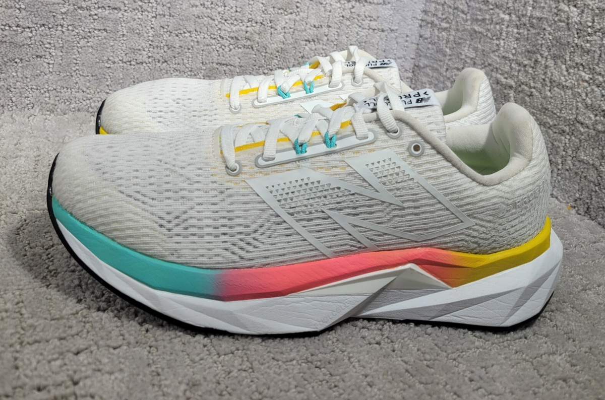 New Balance FuelCell Propel V5 MFCPRLC5 Unisex Size US M8.5  display picture 1
