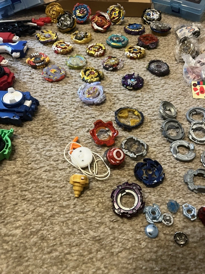 Beyblade Lote Hasbro Juguetes Lanzadores Ripcords Puntas, Tops, Middles! Mattel Foto 4 de 4