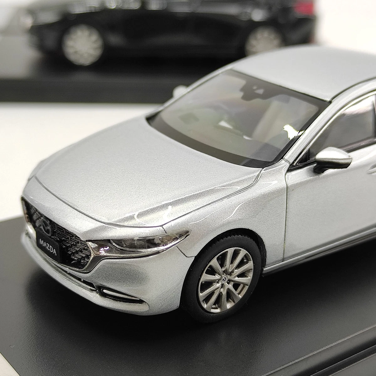 401-026 マツダ特注 1/43 マツダ MAZDA 3 RH シルバー Mazda 3 1 43 | eBay