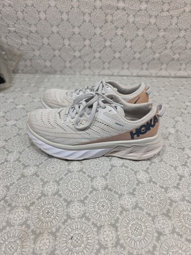 Hoka One One Arahi 4 Running Shoe Sneaker Womens 6.5 Gray White Light Pink Shoes - Picture 3 of 14