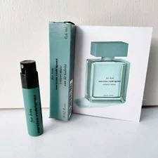 Narciso Rodriguez For Him Vetiver Musc Eau de Toilette mini Spray, 0.6ml, BNIB