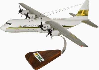 Lynden Air Cargo Lockheed L-100 C-130 Hercules Desk Top Model 1/72 SC Airplane