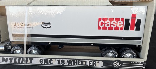 Vintage Nylint Pressed Steel GMC Cadet Semi Truck Case IH Model #911Z ***RARE*** - Picture 3 of 8