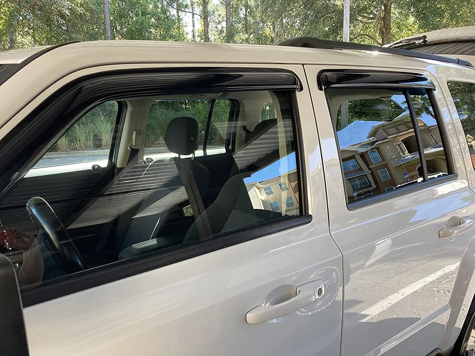 For 2007-2017 Jeep Patriot Tape-on Window Visors Sun Rain Wind Guards Vent Shade Foto 3 de 4