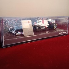 MINICHAMPS 1/43 SAUBER F1 TEAM 2011 Diecast Car