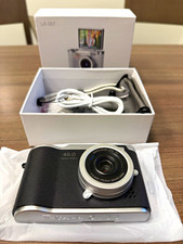 48MP Compact Digital Camera 16x Zoom 3in Screen Flash Macro USB Black/Silver