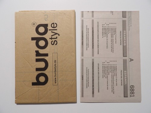 Burda 6881 Cushions & Ottomans 45" 55" Sewing Pattern UNCUT - Picture 2 of 3