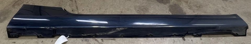 07-15 Jaguar XK XKR basculante moldeado faldón lateral derecho lado del pasajero OEM JLM21878XXX Foto 2 de 4