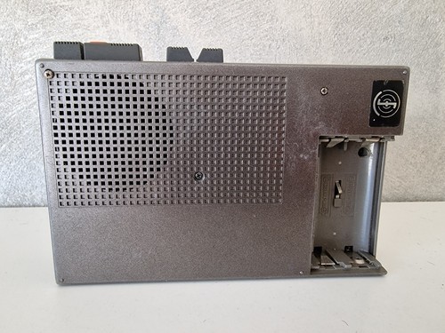 Panasonic WALKMAN RQ-352 - Picture 6 of 9