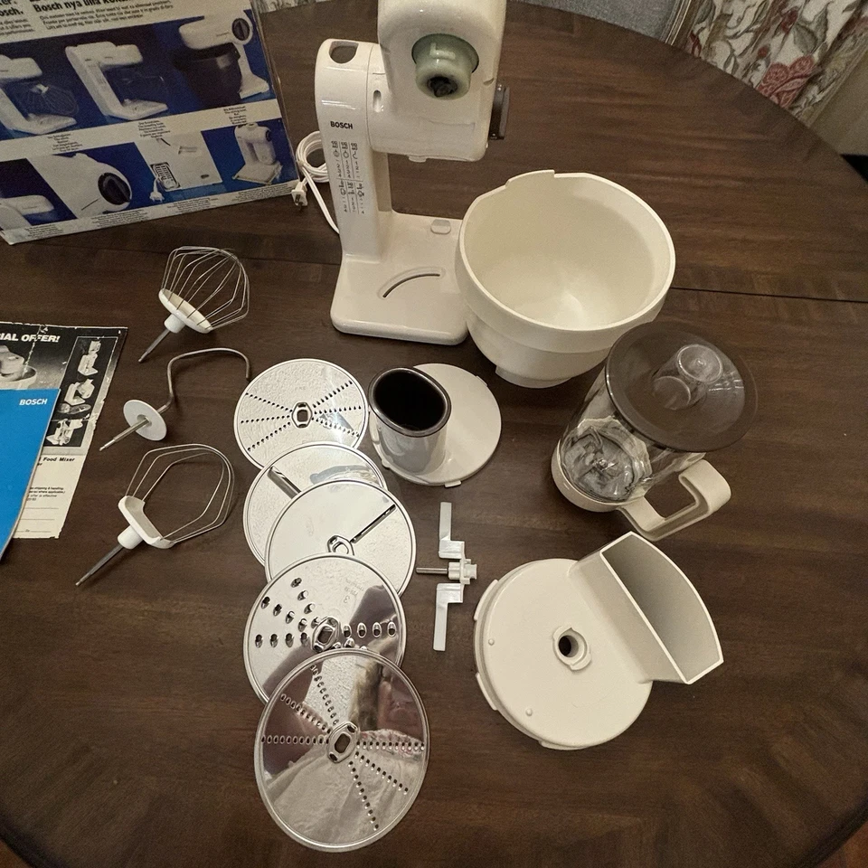 Bosch UM42 Compact Mixer Blender Food Processor Bread Kneader Chop Slicer Shred - Image 2 of 4