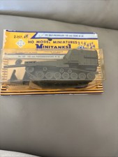 Roco Minitanks New 1/87 Modern US M53 / 155mm Self Propelled Artillery
