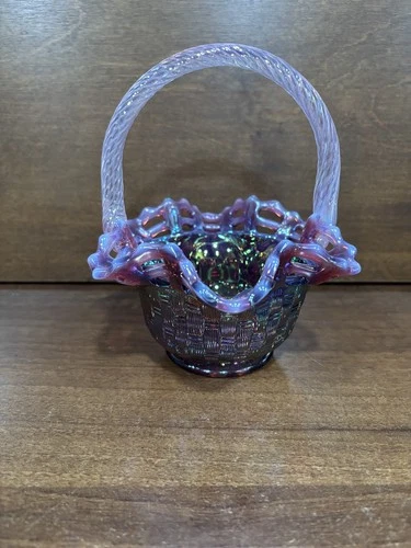 Fenton Iridescent Pink/Dusty Rose Basket Weave Ruffle Lattice Rim Basket