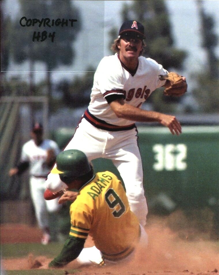 BOBBY GRICH Photo in action California Angels (c) #2