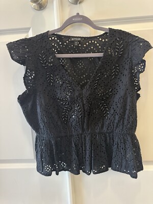 Express Eyelet Lace Black Scallop Sleeve Blouse Beaded Embellished Size Large