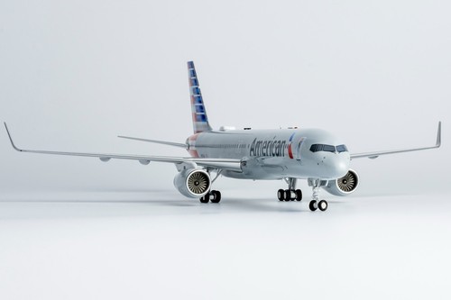 1:200 modelli NG NG42019 American Airlines B757-200 N691AA modello di aeromobile - Foto 6 di 9