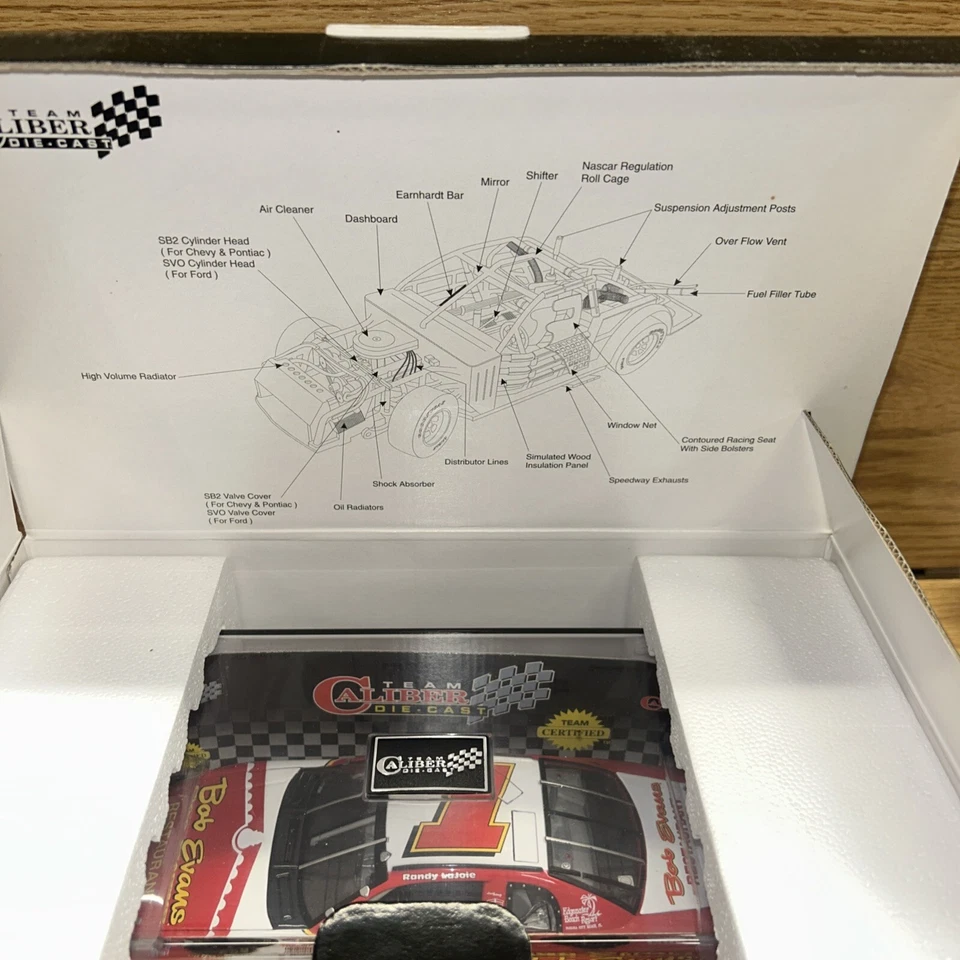 RANDY LAJOIE #1 BOB EVANS 1999 CHEVY MONTE CARLO - EQUIPO CALIBRE 1:24 1 de 3.120 Foto 2 de 4