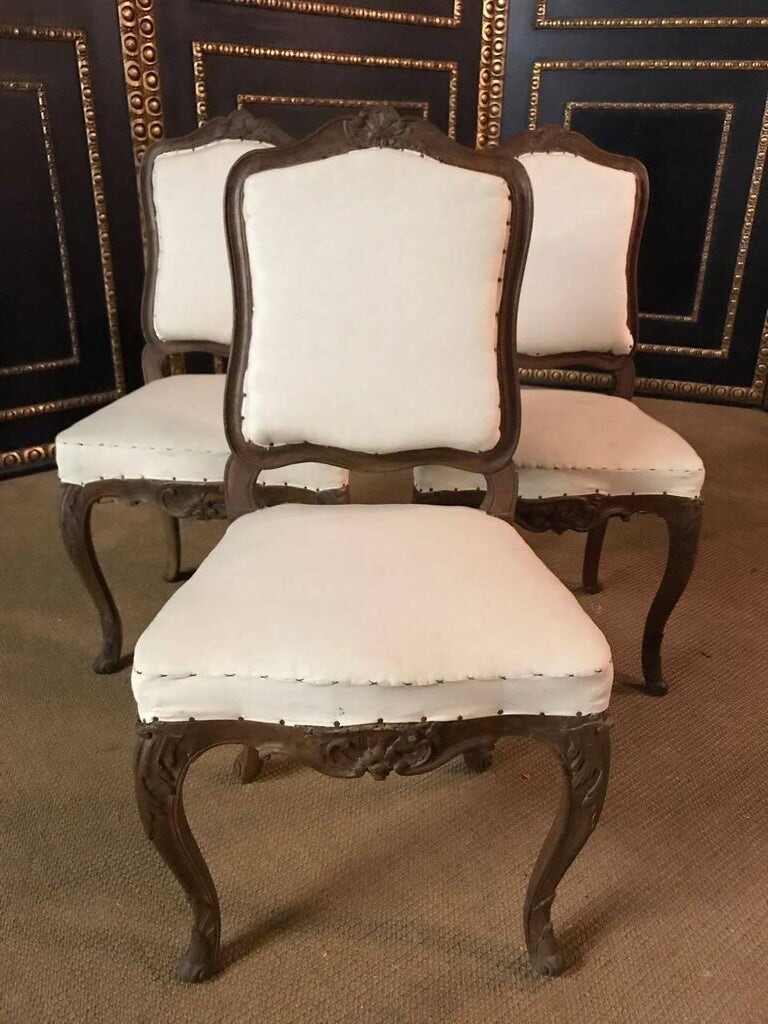 Picture 2 of 10