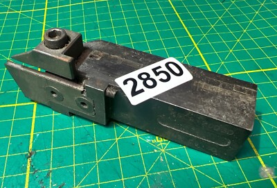 Kennametal Lathe Tool Holder, KBCR-20D3D, Groove Tool, Used 1.25X1.25