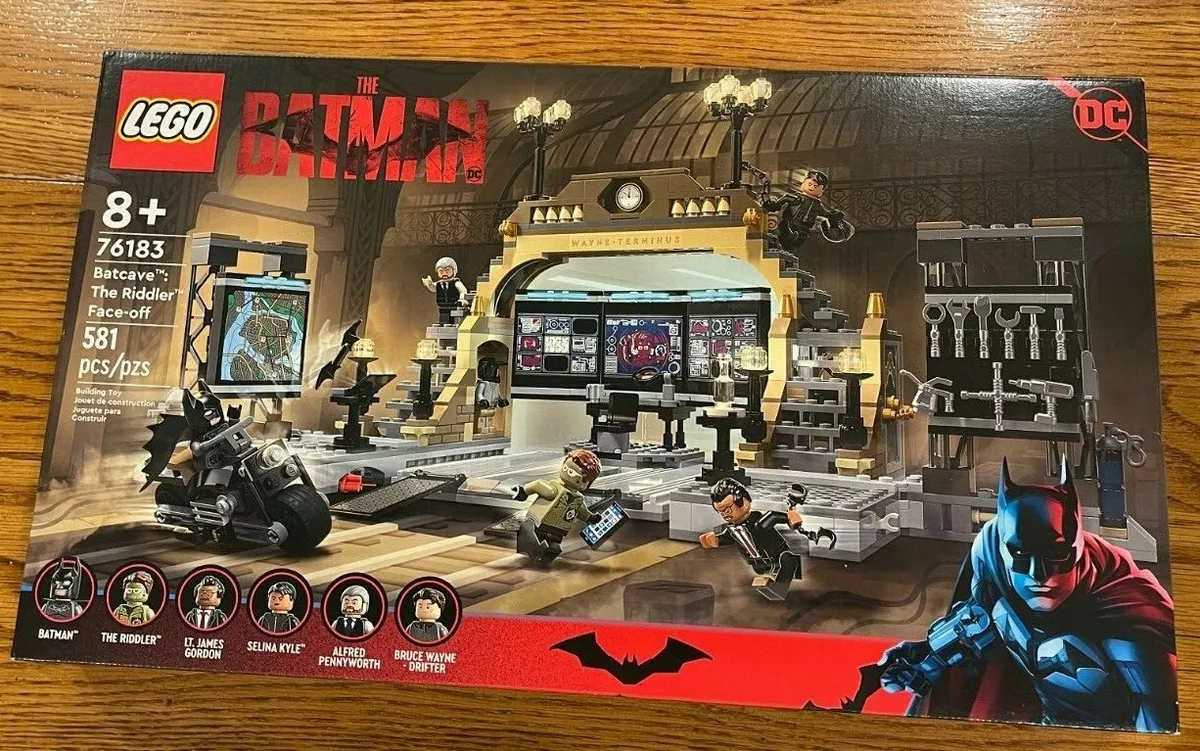 LEGO DC The Batman Batcave The Riddler Face-off 76183 Building Set (581  Pieces)