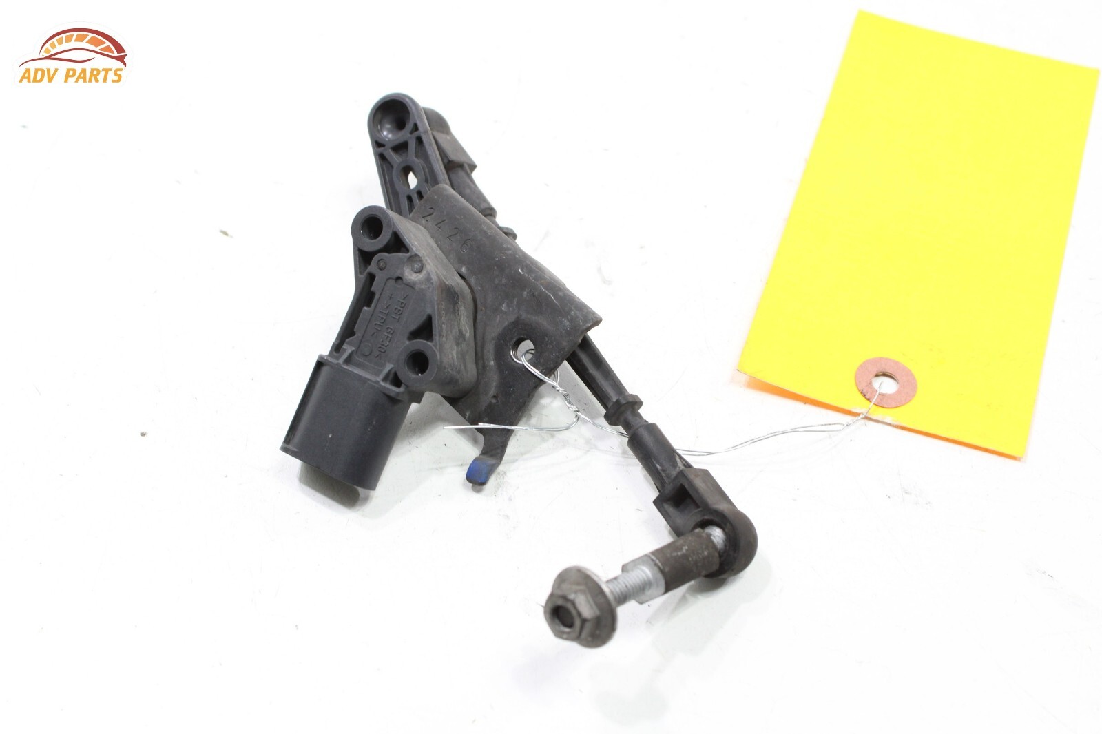 2017-20 BENTLEY BENTAYGA REAR LEFT SIDE HEADLIGHT RIDE HEIGHT LEVEL SENSOR OEM
