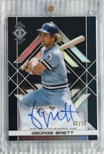 George Brett Auto /10 2025 Topps Transcendent Icons Chrome Autograph Black Card