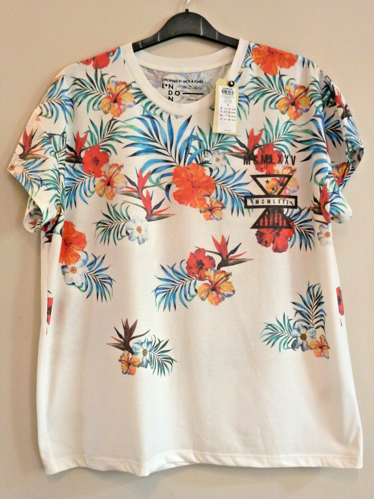 Jack Jones Floral T-Shirt Mens Short Sleeve Faded S BNWT RRP £25 Cloud Dancer