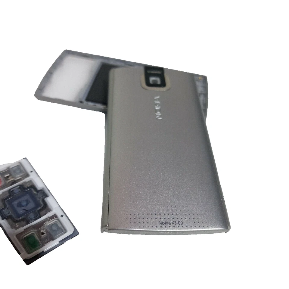Nokia X3-00 Parti Corpo Tastiera Batteria Cover posteriore Argento Clr... - Immagine 4 di 4