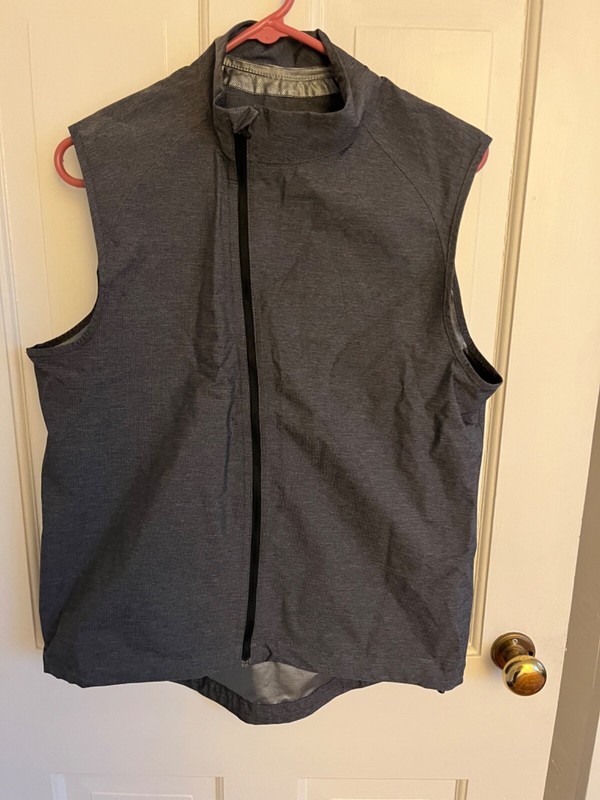 GIRO Wind PERTEX Rain WATERPROOF Vented CYCLING Bike VEST Jacket MEN size MEDIUM
