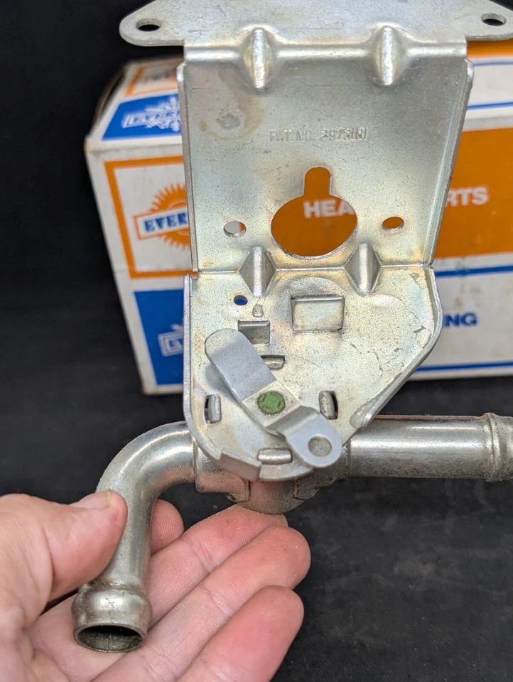 NORS 1967-69 PLYMOUTH BARRACUDA VALIANT DODGE DARDO VÁLVULA DE CONTROL DE CALEFACCIÓN 2607603 Foto 3 de 4