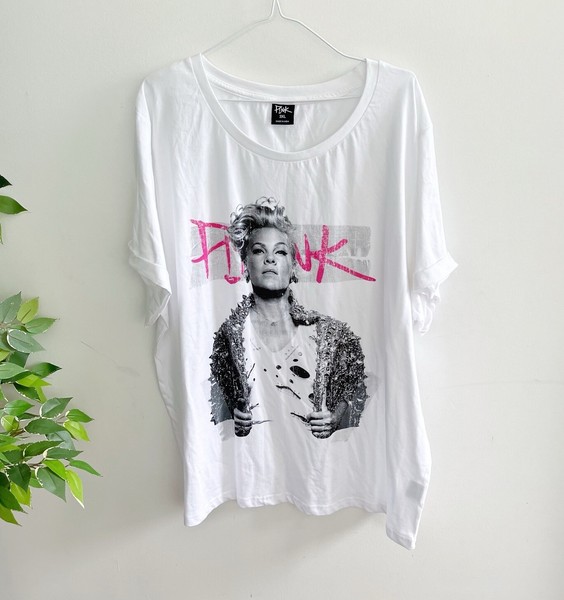Pink Womens Size 3XL Tshirt Tee White Short Sleeve 100% Cotton 2024