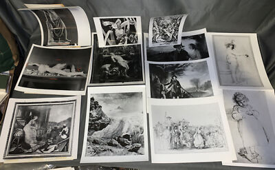 Twelve Press & Other Photos Of Art, Artists & Photographers  America  Statue