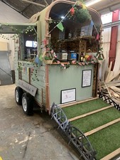 horse trailer conversion Gin bar catering trailer.