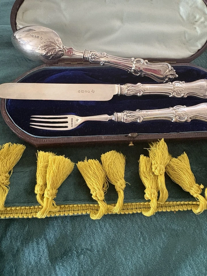 Antique Cased Solid Silver Cutlery Set In Case In Original Case - Image 3 of 4