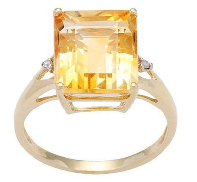 Großer Akzentring 10 Karat Gelbgold Smaragdschliff Citrin und Diamant