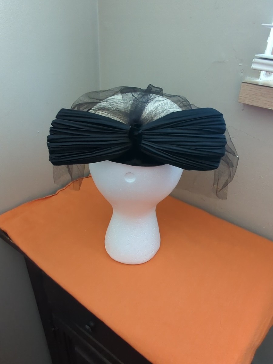 Vintage Importina Ivory & Black Hat With Veil & Bow Wool | eBay display picture 1