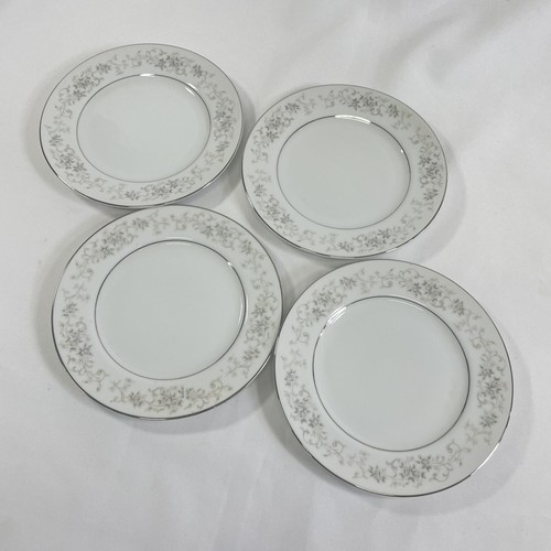 Japón 4 Platos de Postre 6.5" Blanco Gris Floral DE COLECCIÓN Mediados de Siglo Usado en Excelente Condición - Imagen 2 de 7