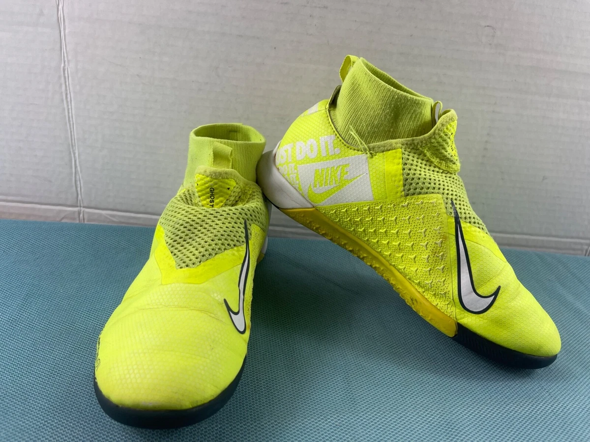 Nike Phantom VSN Youth Kids Boys Shoes Yellow 3.5Y Athletic