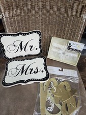 Wedding decorations Wooden Mr.  Mrs. Signs banner double garter set