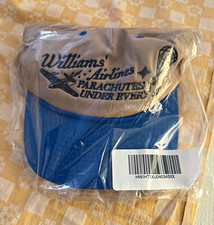 Hayley Williams parachute hat
