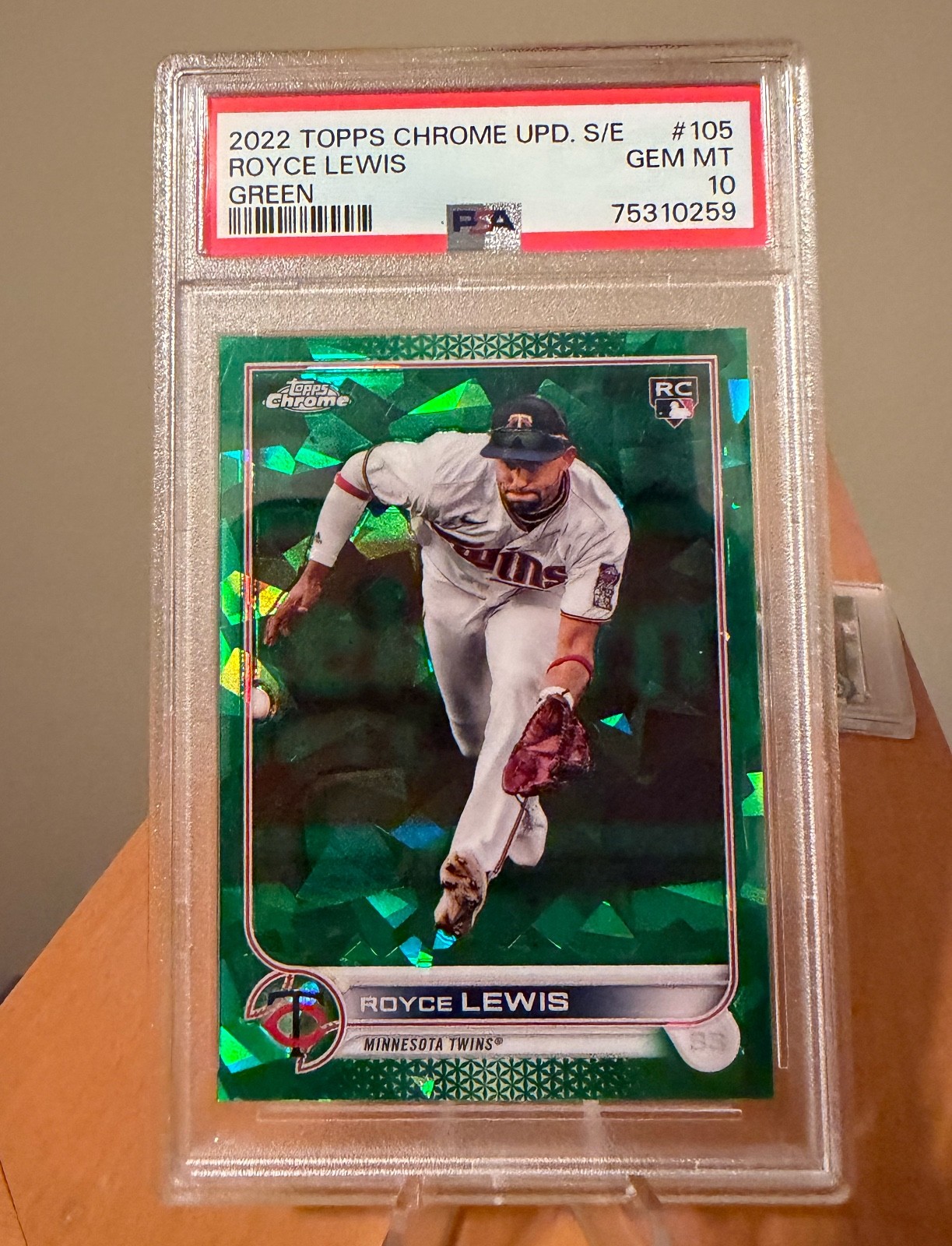 2022 Topps Chrome Update Sapphire Royce Lewis Rookie RC Green 30/75 PSA 10