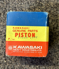 Genuine NOS Kawasaki Z250A Piston 13029-1007