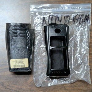 Motorola HLN9676A NTN839814 Two-Way Radio Carrying Case Kit Leather Vintage 