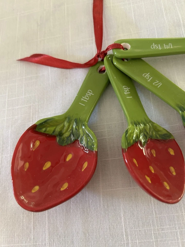 Strawberry Shaped Measuring Kitchen Spoons China Includes 4 Spoons - Image 4 of 4